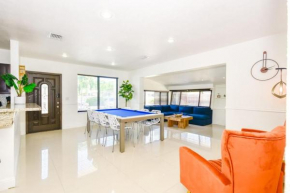 Five Bedroom Villa With POOL In Highland Lakes Near Aventura Mall